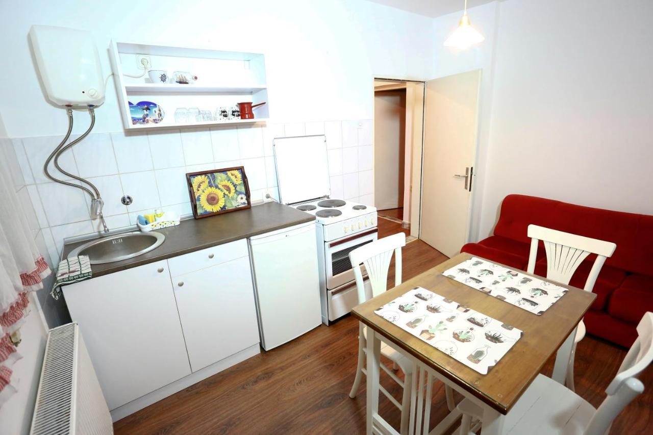 Apartman Carpe Diem 자예카르 외부 사진